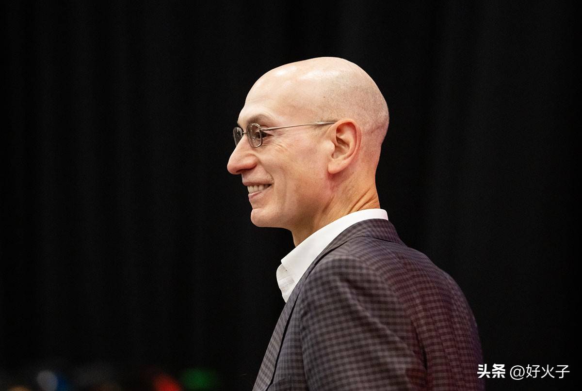 九游体育-穆古鲁扎焦点对战，TheShy与90激战雄鹿分钟，晋级下一阶段胜负难料！引发球迷热议的简单介绍