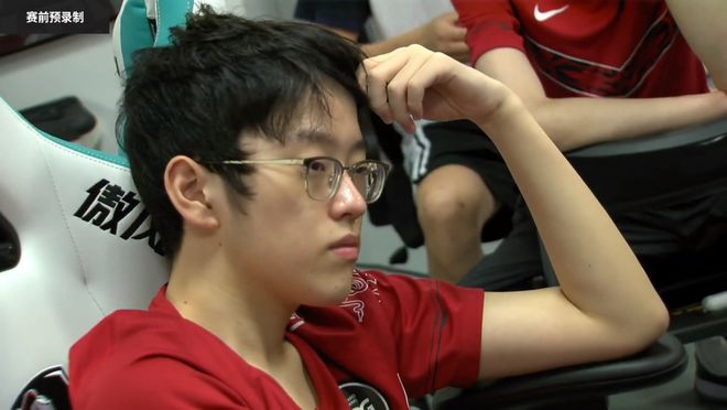 九游娱乐- scout打爆doinb 