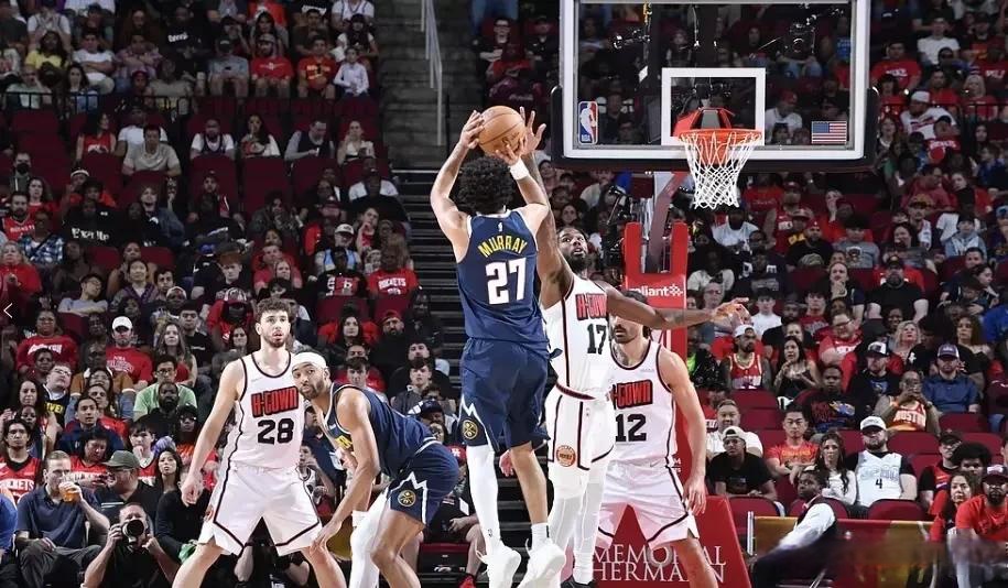 九游体育-穆雷在掘金比赛中惊险取胜，势不可挡引发热议！的简单介绍