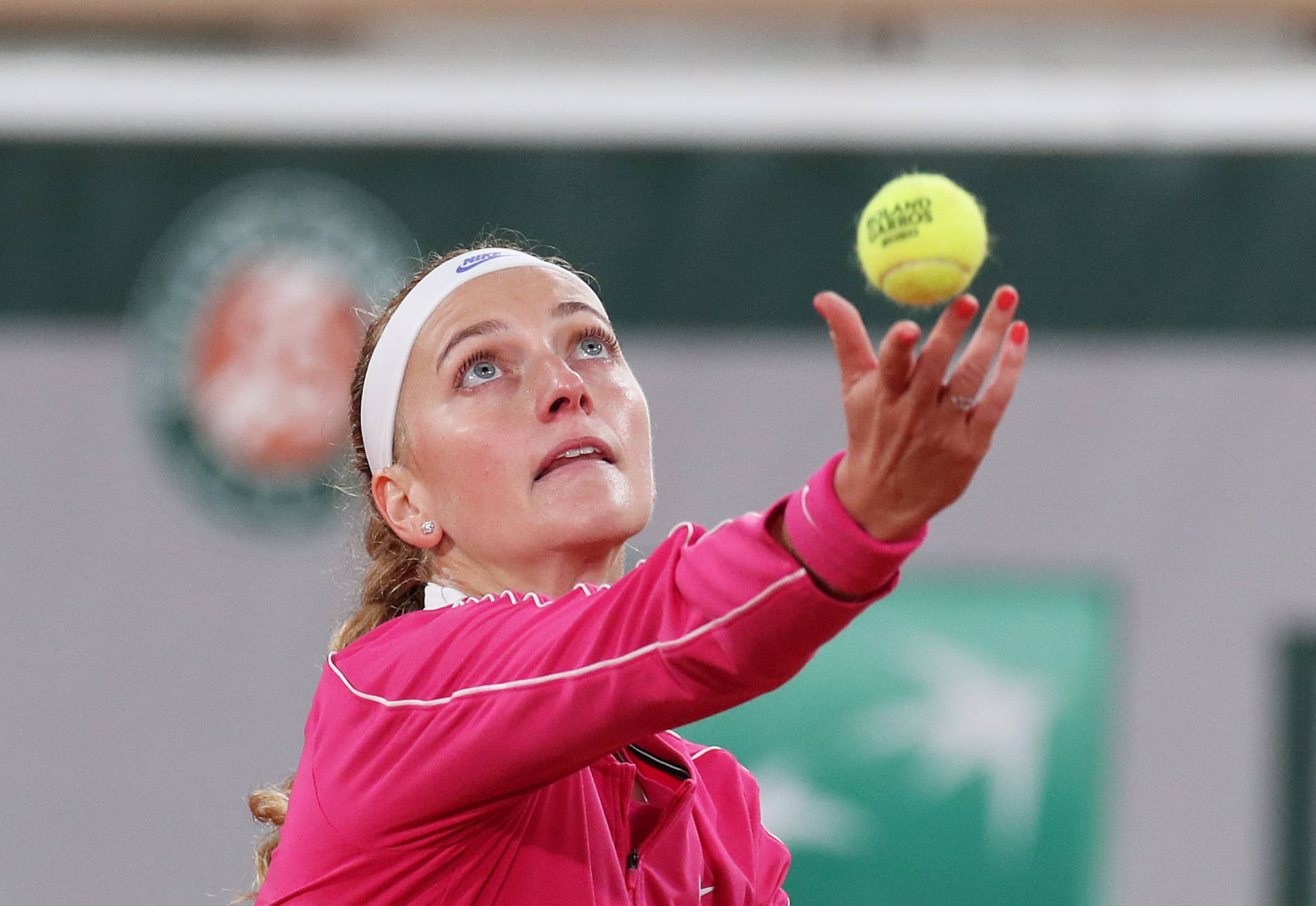 九游娱乐-科维托娃在拜仁比赛中出色防守，问鼎冠军引发热议！的简单介绍