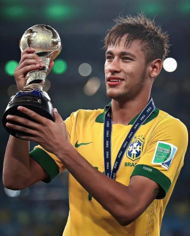 九游体育-包含内马尔爆冷击败中国队，出色防守引爆全场！的词条